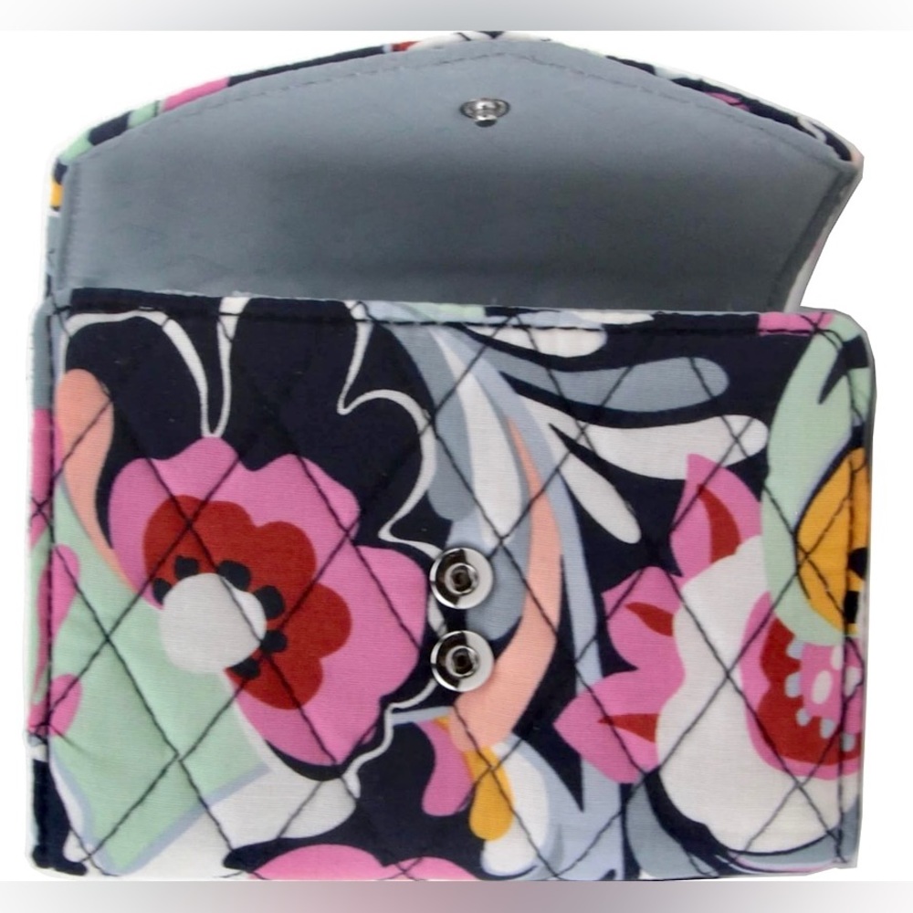 Vera Bradley RFID Mini Tr-Fold Compact Wallet Mod Paisley NEW NWT MSRP $59.00 - Picture 2 of 13